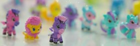 В первом выпуске Hatchimals Colleggtibles в пластиковых яйцах скрыто более 70 разных игрушек В первом выпуске Hatchimals Colleggtibles в пластиковых яйцах скрыто более 70 ярких игрушек